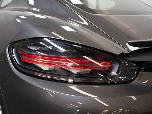 Certified 2018 Porsche 718 Cayman S image 12