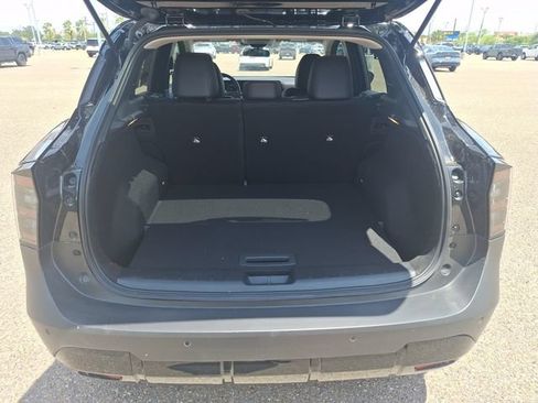 Certified 2025 Nissan Kicks SR FWD image 23