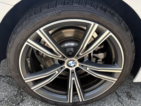 Certified 2024 BMW 330i xDrive Sedan w/ Convenience Package AWD/4WD image 14