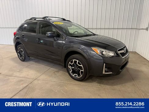 Used 2017 Subaru Crosstrek 2.0i Limited AWD/4WD image 1