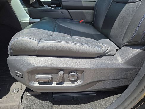Used 2024 Toyota Tundra Platinum AWD/4WD image 23