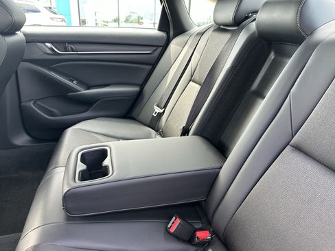 Used 2022 Honda Accord Sport image 29