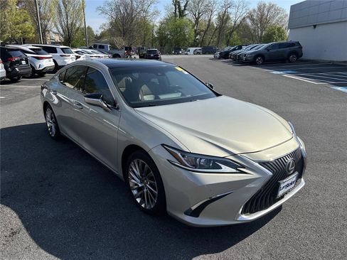 Used 2019 Lexus ES 350 w/ Accessory Package image 7