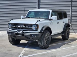 New 2026 Ford Bronco Outer Banks AWD/4WD video 2