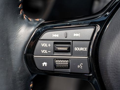 Certified 2024 Honda HR-V Sport image 31