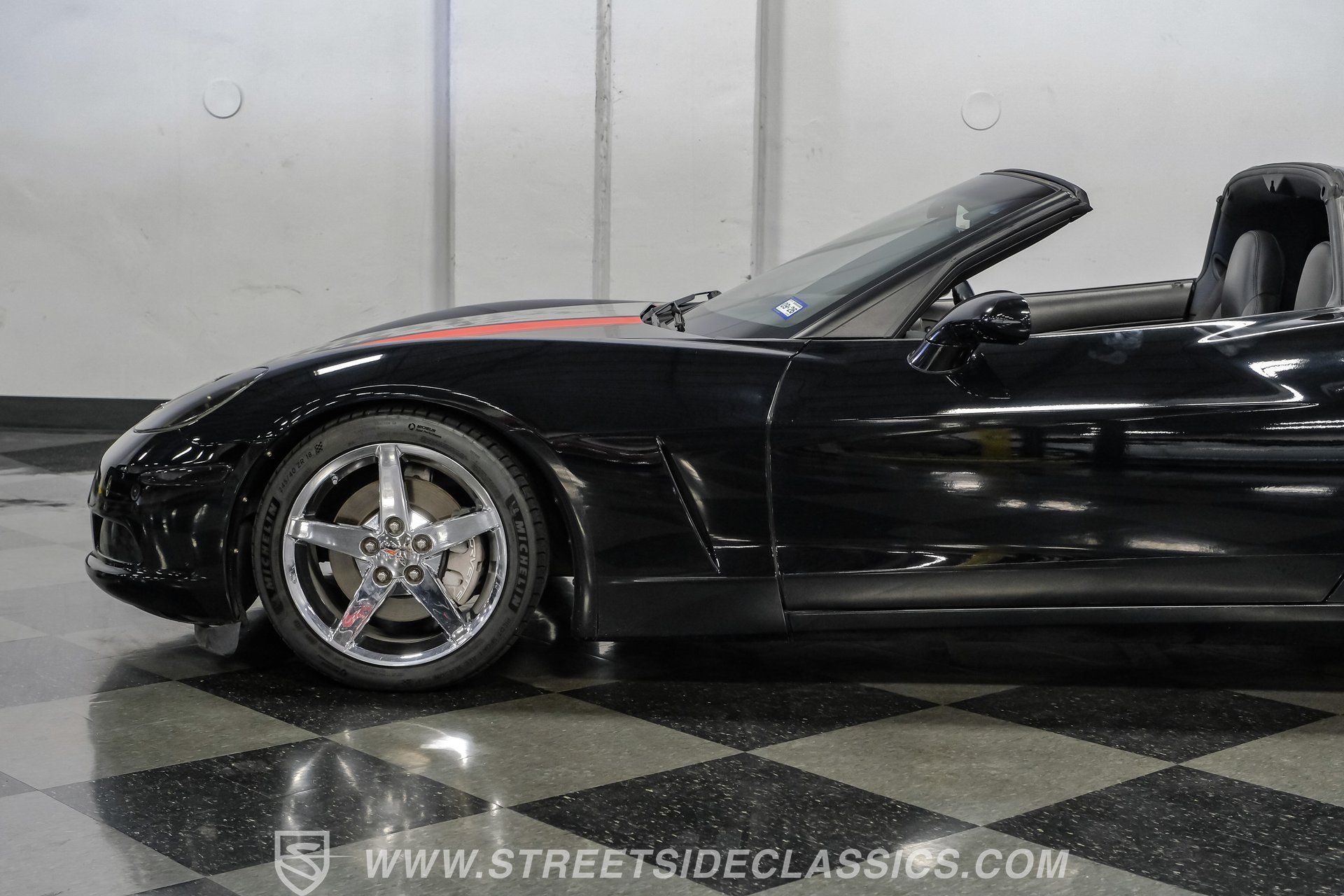 Used 2008 Chevrolet Corvette Coupe w/ Preferred Equipment Group RWD image 23