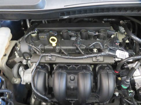 Used 2016 Ford Transit Connect XL image 42