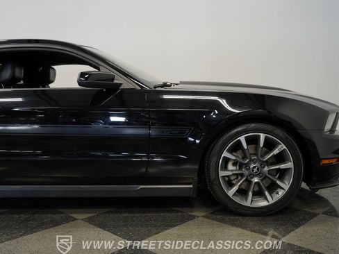 Used 2012 Ford Mustang GT Premium RWD image 34