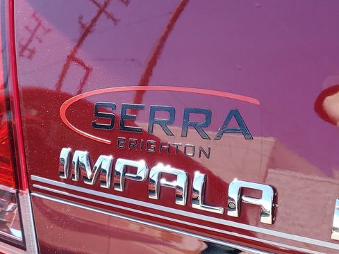 Used 2011 Chevrolet Impala LT w/ Luxury Edition Package FWD image 27