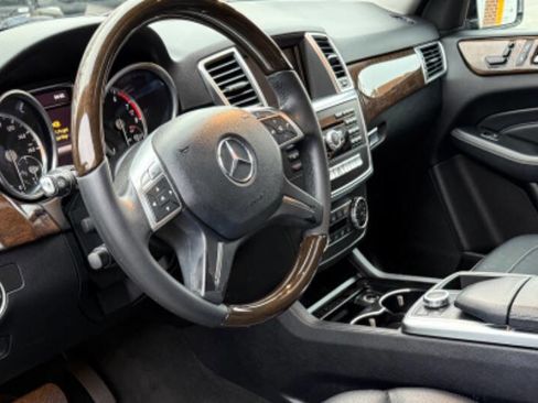 Used 2013 Mercedes-Benz ML 350 4MATIC w/ Premium 1 Pkg image 17