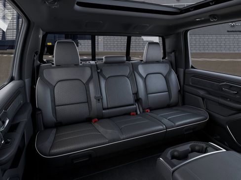 New 2026 RAM 1500 Laramie AWD/4WD image 15