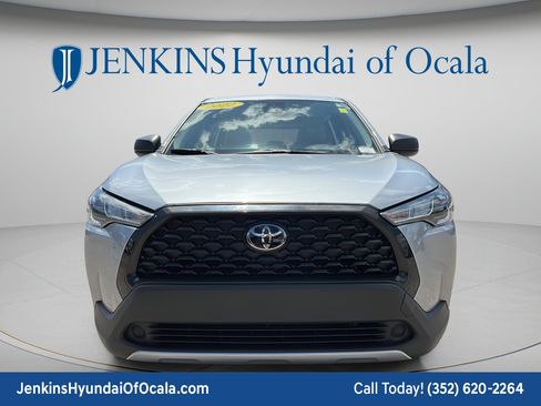Used 2022 Toyota Corolla Cross L FWD image 8