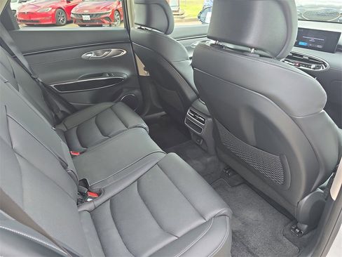 Used 2026 Genesis GV70 2.5T image 11