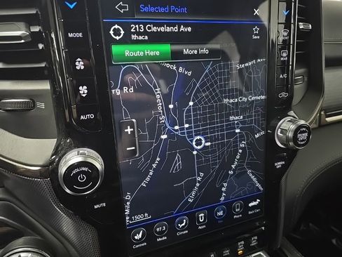 Used 2019 RAM 1500 Limited AWD/4WD image 25