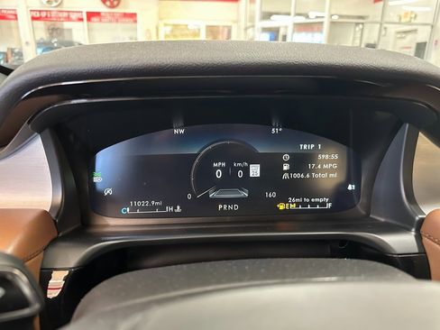 Used 2024 Lincoln Aviator Reserve w/ Equipment Group 201A image 16