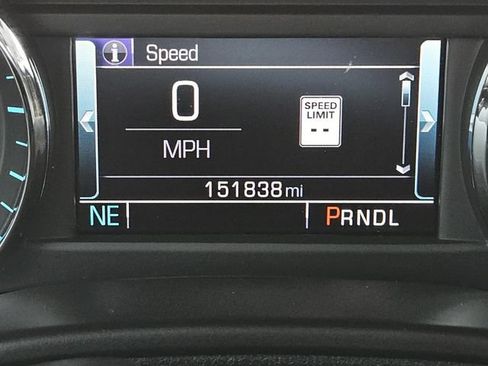 Used 2017 GMC Yukon SLT w/ HD Trailering Package RWD image 22