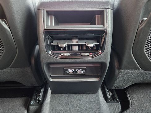 New 2026 Jeep Grand Cherokee Laredo AWD/4WD image 24