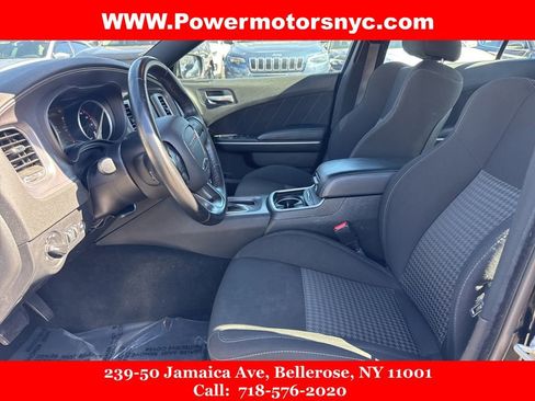 Used 2023 Dodge Charger GT image 28