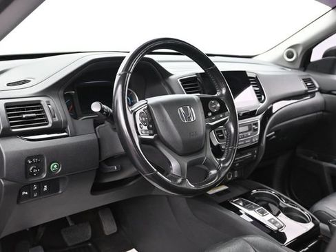 Used 2019 Honda Pilot Elite image 17