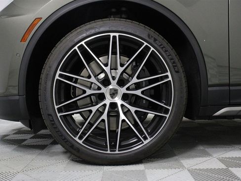 New 2025 Porsche Macan Turbo Electric image 17