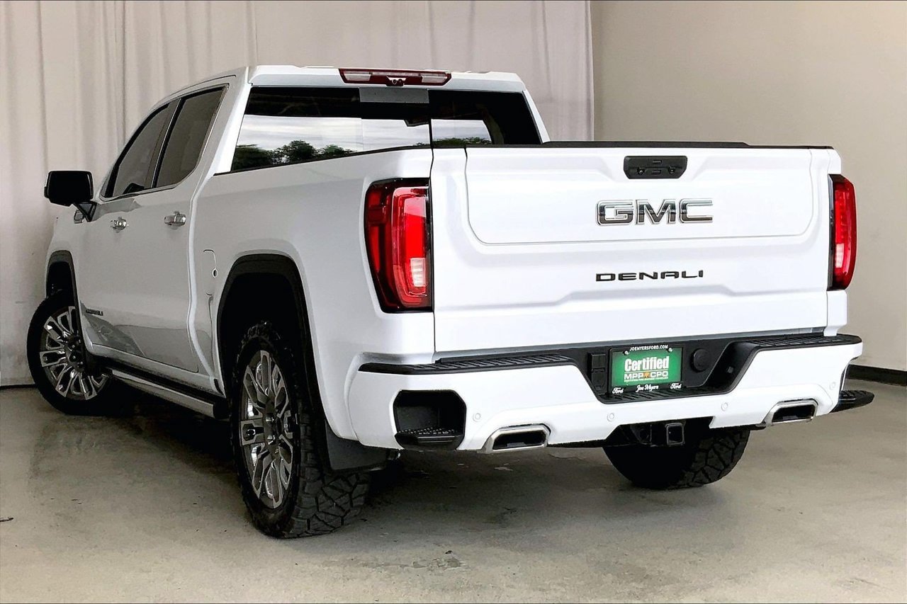 Used 2026 GMC Sierra 1500 Denali Ultimate AWD/4WD image 10