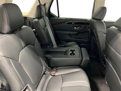 New 2025 Honda Pilot EX-L image 36