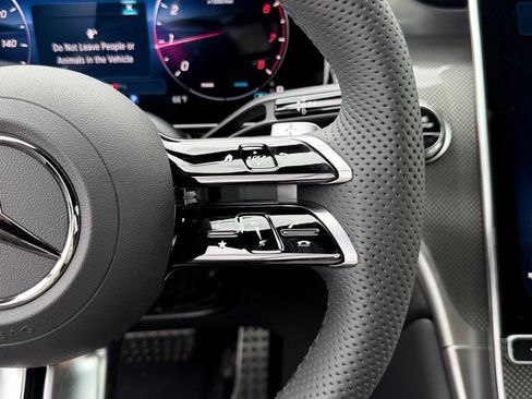 New 2026 Mercedes-Benz GLC 300 image 23