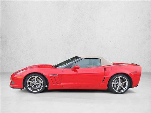 Used 2011 Chevrolet Corvette Grand Sport w/ Preferred Equipment Group RWD image 8