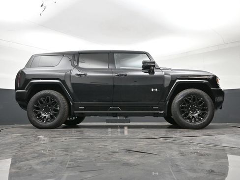 Used 2025 GMC Hummer EV 2X AWD/4WD image 29