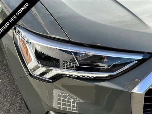 Used 2024 Audi Q3 2.0T Premium image 28