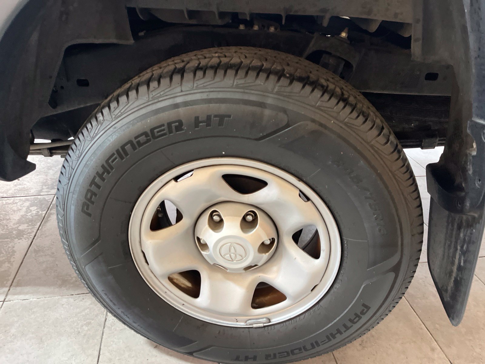 Used 2014 Toyota Tacoma PreRunner RWD image 12