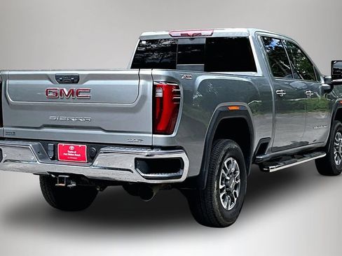 Used 2024 GMC Sierra 2500 SLT w/ SLT Convenience Package AWD/4WD image 5