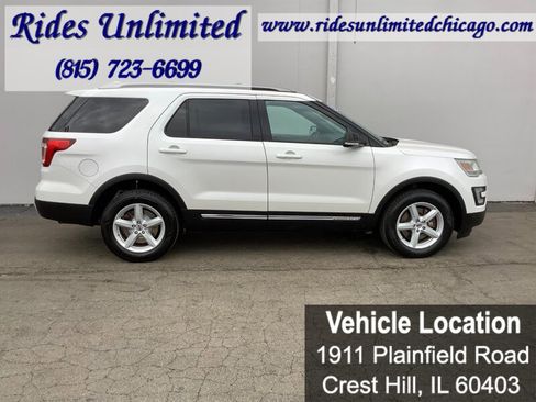 Used 2017 Ford Explorer XLT AWD/4WD image 7