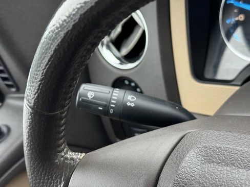 Used 2013 Ford F150 XLT w/ Luxury Equipment Group image 23