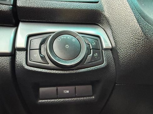 Used 2016 Ford Explorer Sport image 29