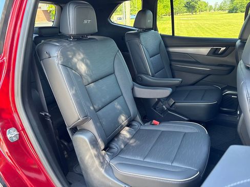 Certified 2026 Buick Enclave Sport Touring w/ LPO, Floor Liner Package FWD image 45