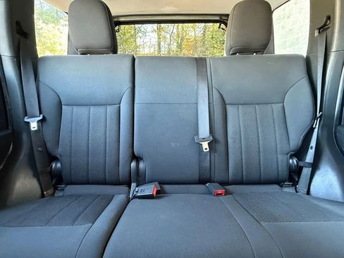 Used 2011 Jeep Liberty Sport image 22