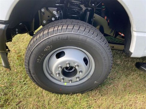 New 2026 Ford F350 XL image 7