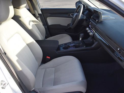Used 2022 Honda Civic LX image 13
