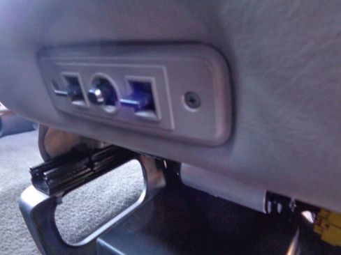 Used 2016 GMC Savana 3500 LT w/ LT Preferred Equipment Group RWD image 29