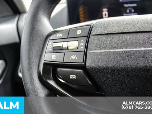 Used 2025 Kia K4 FWD image 23
