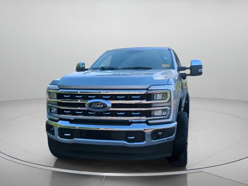 Certified 2023 Ford F250 Lariat w/ Lariat Ultimate Package AWD/4WD image 5