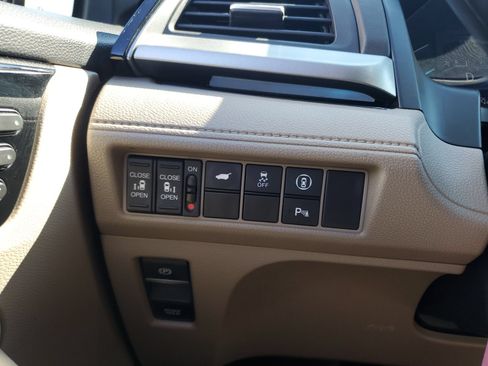 Used 2021 Honda Odyssey Touring image 30