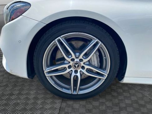Used 2018 Mercedes-Benz E 300 image 37