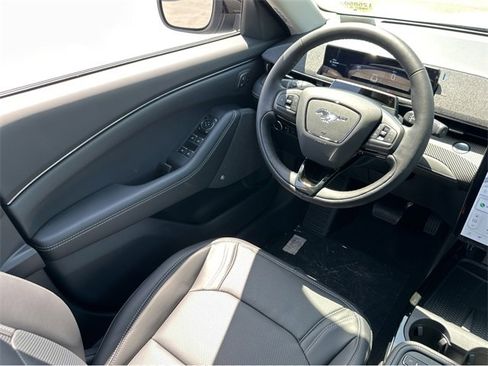 New 2025 Ford Mustang Mach-E Premium image 13