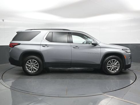 Used 2023 Chevrolet Traverse LT w/ LPO, Cargo Package AWD/4WD image 5