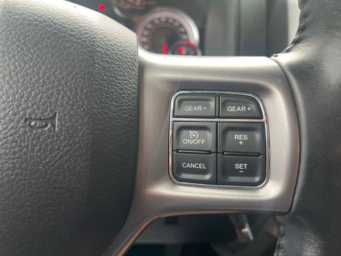 Used 2022 RAM 1500 Warlock AWD/4WD image 15