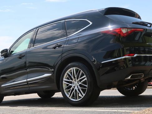 Used 2024 Acura MDX w/ Advance Package AWD/4WD image 12