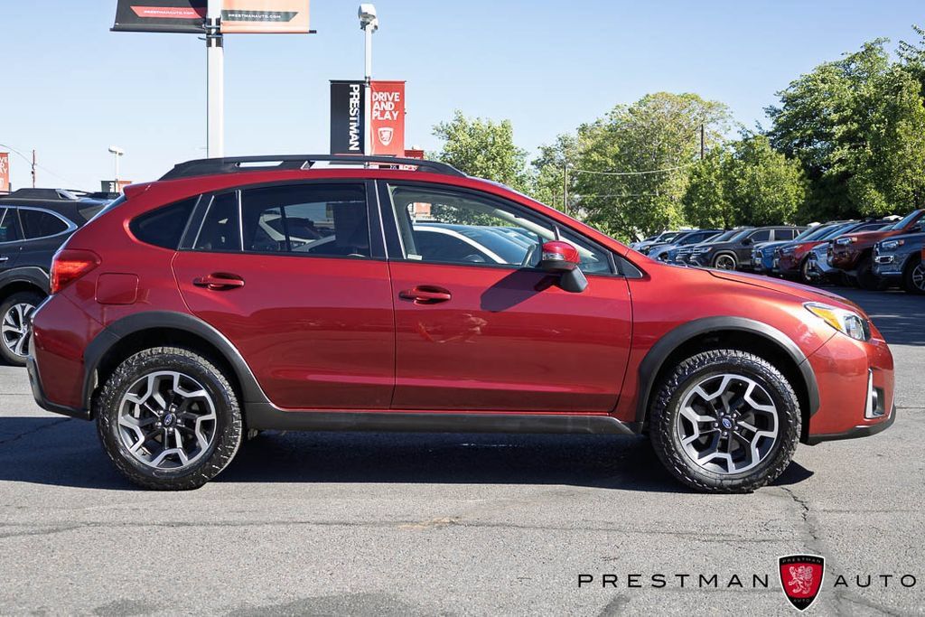 Used 2017 Subaru Crosstrek 2.0i Limited AWD/4WD image 18