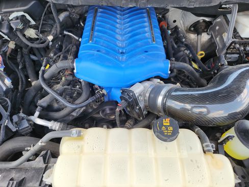 Used 2022 Ford F150 Lariat w/ Equipment Group 502A High AWD/4WD image 35